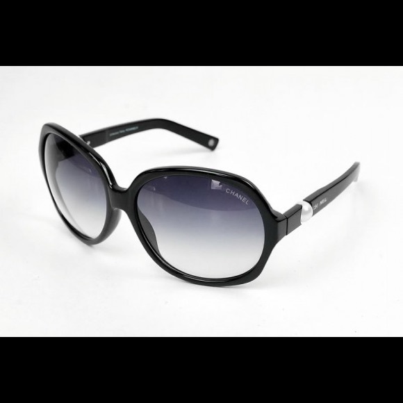 CHANEL 5131 501/3c Perle Collection Sunglasses - Picture 1 of 5